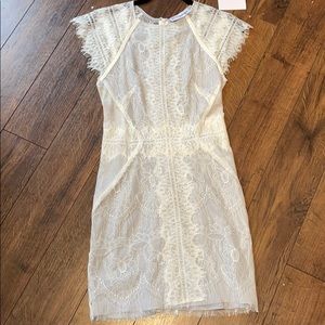White, lace dress